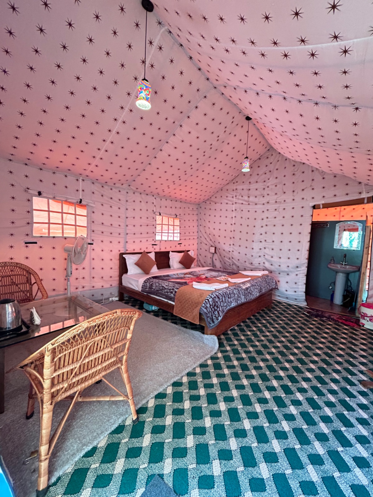 The Posh Camps Kashmir - dining area